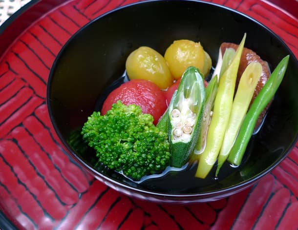 Steeping Vegetables in Dashi